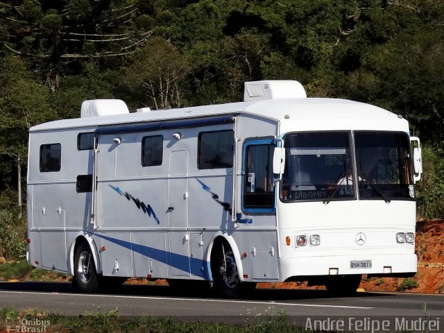 Motorhomes 3611 na cidade de Irati, Paraná, Brasil, por André Felipe Mudrei. ID da foto: 5435970.