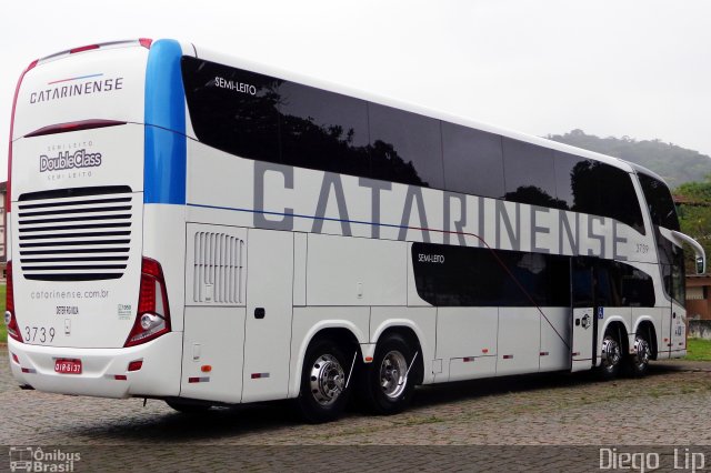 Auto Viação Catarinense 3739 na cidade de Joinville, Santa Catarina, Brasil, por Diego Lip. Número da foto: #5438360.