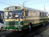 Transportes Mora AB 1053 na cidade de , por Luis Diego Sánchez. Número da foto: #5438861.