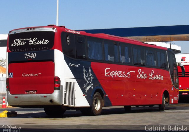 Expresso São Luiz 7540 na cidade de Goiânia, Goiás, Brasil, por Gabriel Batista. Número da foto: #5444032.