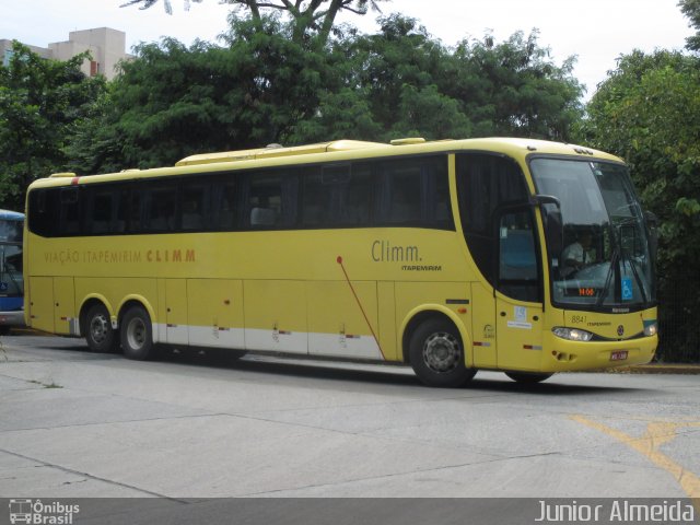 Viação Itapemirim 8841 na cidade de São Paulo, São Paulo, Brasil, por Junior Almeida. ID da foto: 5443238.