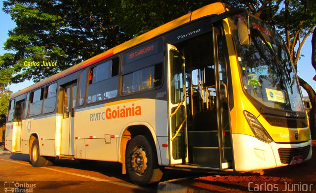 COOTEGO - Cooperativa de Transportes do Estado de Goiás 40135 na cidade de Goiânia, Goiás, Brasil, por Carlos Júnior. ID da foto: 5443877.