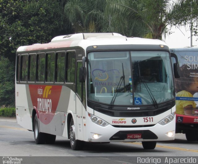 Viação Triunfo 1511 na cidade de Belo Horizonte, Minas Gerais, Brasil, por Rodrigo  Aparecido. Número da foto: #5443794.