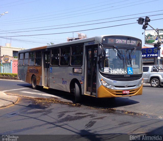 Stadtbus Botucatu 2041 na cidade de Botucatu, São Paulo, Brasil, por Gabriel dos Santos Almeida. ID da foto: 5445631.