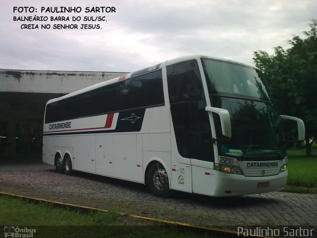 Auto Viação Catarinense 2210 na cidade de Joinville, Santa Catarina, Brasil, por Paulinho Sartor. Número da foto: #5445013.