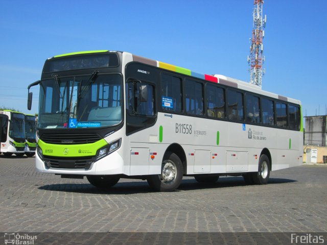 Viação Vila Real B11558 na cidade de Rio de Janeiro, Rio de Janeiro, Brasil, por Lucas de Freitas Fonseca. ID da foto: 5449143.