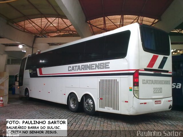 Auto Viação Catarinense 2220 na cidade de Joinville, Santa Catarina, Brasil, por Paulinho Sartor. Número da foto: #5448403.
