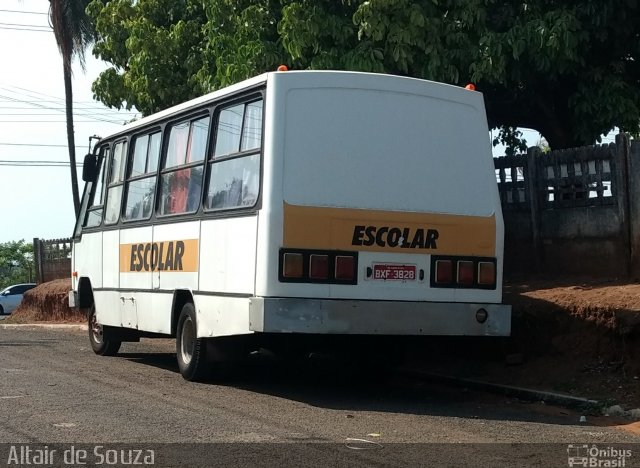 Escolares ESCOLAR na cidade de Jales, São Paulo, Brasil, por Altair de Souza. Número da foto: #5451997.