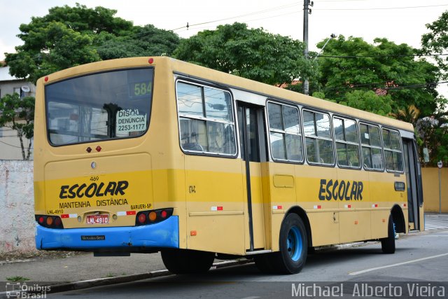 Escolares 469 na cidade de Barueri, São Paulo, Brasil, por Michael  Alberto Vieira. Número da foto: #5452747.