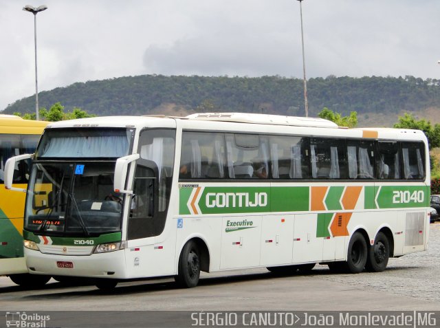 Empresa Gontijo de Transportes 21040 na cidade de João Monlevade, Minas Gerais, Brasil, por Sérgio Augusto Braga Canuto. ID da foto: 5454843.