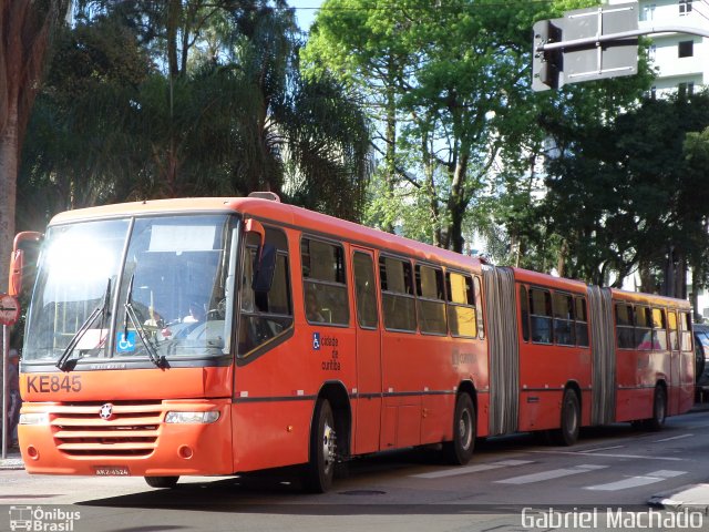 Viação Tamandaré KE845 na cidade de Curitiba, Paraná, Brasil, por Gabriel Machado. Número da foto: #5454114.
