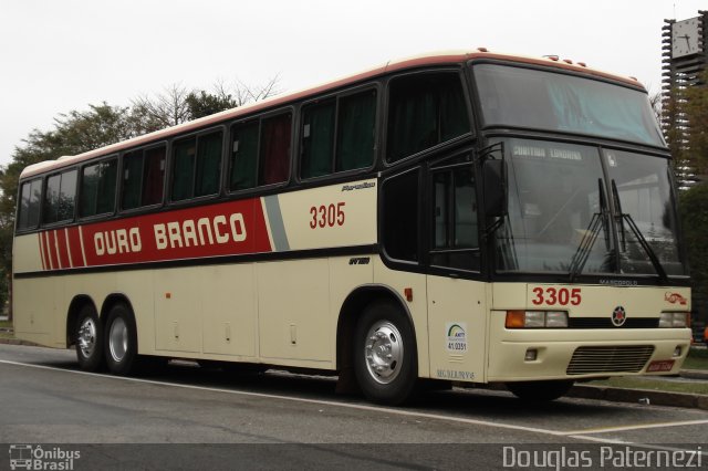 Viação Ouro Branco 3305 na cidade de Curitiba, Paraná, Brasil, por Douglas Paternezi. ID da foto: 5455451.