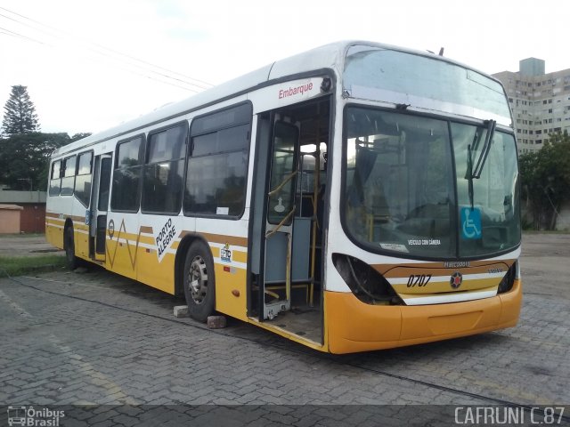 Companhia Carris Porto-Alegrense 0707 na cidade de Porto Alegre, Rio Grande do Sul, Brasil, por Jessica Rodrigues. ID da foto: 5392012.