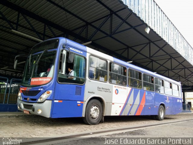 Expresso Metrópolis Transportes e Viagens MP-1166 na cidade de Monte Mor, São Paulo, Brasil, por José Eduardo Garcia Pontual. ID da foto: 5462322.