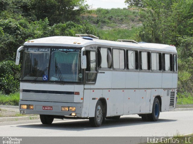 Ônibus Particulares 0516 na cidade de São Lourenço da Mata, Pernambuco, Brasil, por Luiz Carlos de Santana. ID da foto: 5395193.