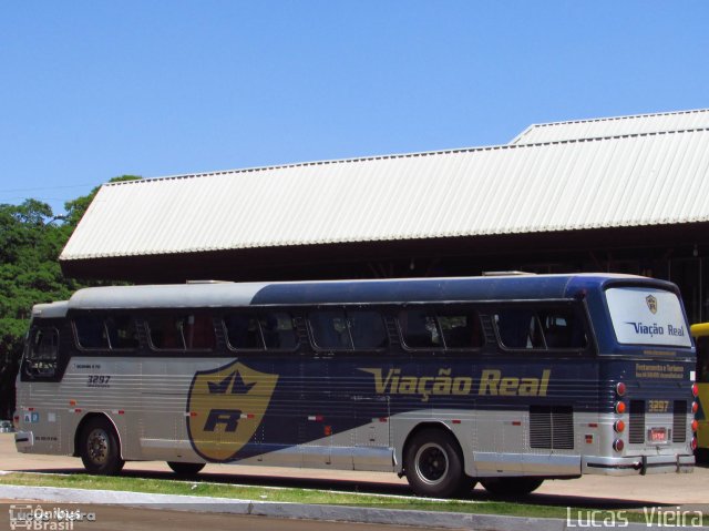 Viação Real 3297  na cidade de Maringá, Paraná, Brasil, por Lucas Vieira. Número da foto: #5402608.