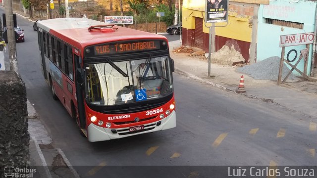 Expresso Luziense > Territorial Com. Part. e Empreendimentos 30594 na cidade de Santa Luzia, Minas Gerais, Brasil, por Luiz Carlos Souza. ID da foto: 5402527.