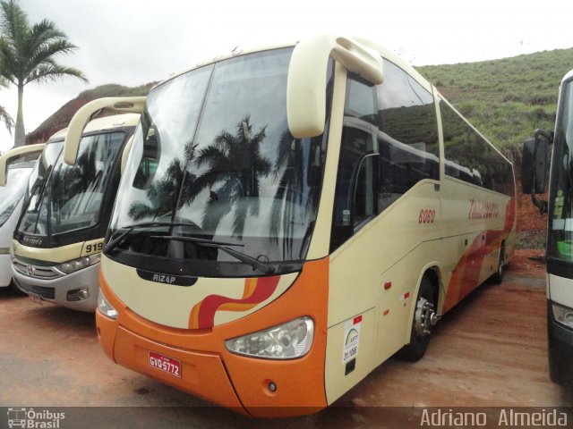 Transcotta Turismo 6060 na cidade de Urucânia, Minas Gerais, Brasil, por Adriano  Almeida. Número da foto: #5407055.