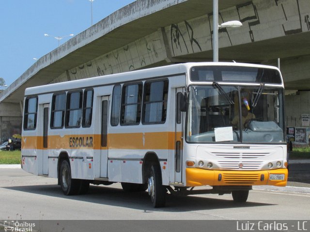 Escolares 7901 na cidade de São Lourenço da Mata, Pernambuco, Brasil, por Luiz Carlos de Santana. Número da foto: #5463901.