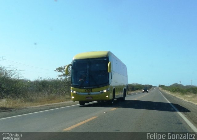 Viação Nordeste 1705 na cidade de Mossoró, Rio Grande do Norte, Brasil, por Felipe Gonzalez. Número da foto: #5486776.