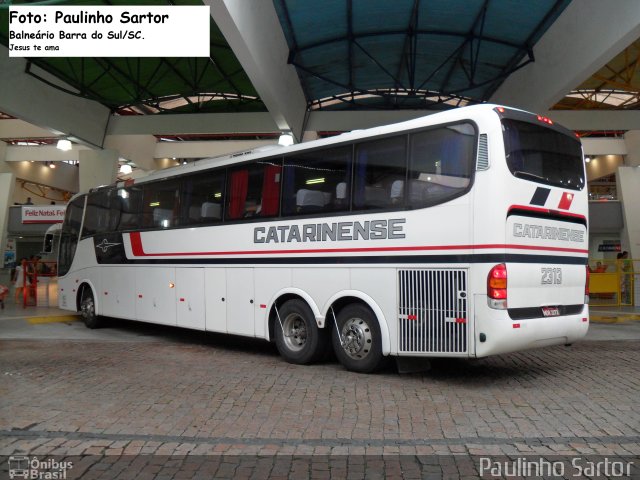 Auto Viação Catarinense 2313 na cidade de Joinville, Santa Catarina, Brasil, por Paulinho Sartor. Número da foto: #5490588.