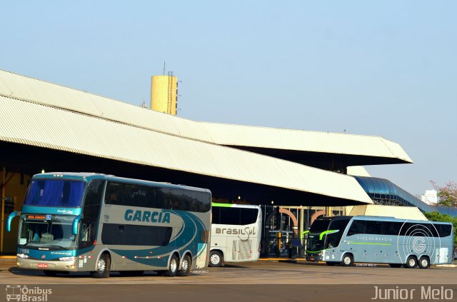 Viação Garcia 7986 na cidade de Maringá, Paraná, Brasil, por José Melo. ID da foto: 5491114.