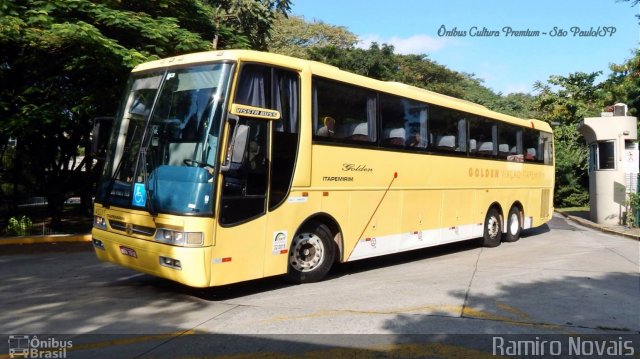 Viação Itapemirim 45215 na cidade de São Paulo, São Paulo, Brasil, por Ramiro Novais. ID da foto: 5493198.