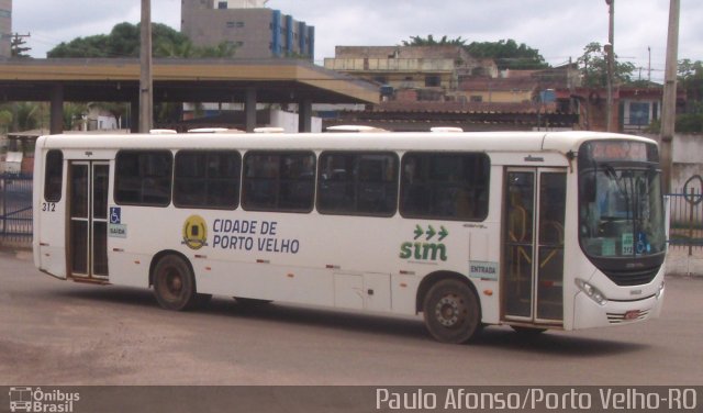 SIM - Sistema Integrado Municipal de Porto Velho 312 na cidade de Porto Velho, Rondônia, Brasil, por Afonso de Sousa. Número da foto: #5494574.