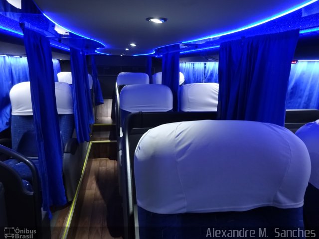 Auto Viação Catarinense 3719 na cidade de Porto Alegre, Rio Grande do Sul, Brasil, por Alexandre M.  Sanches. Número da foto: #5495344.