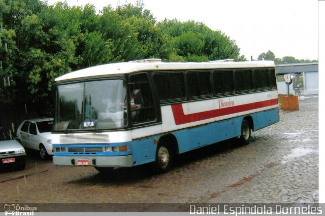 Agência de Viagens Pioneira 1380 na cidade de Cachoeira do Sul, Rio Grande do Sul, Brasil, por Daniel Espindola Dorneles. Número da foto: #5498925.