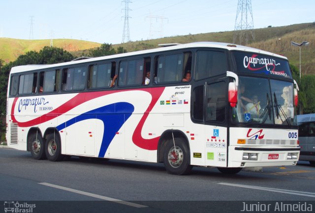 Capratur Turismo 005 na cidade de Aparecida, São Paulo, Brasil, por Junior Almeida. ID da foto: 5499624.