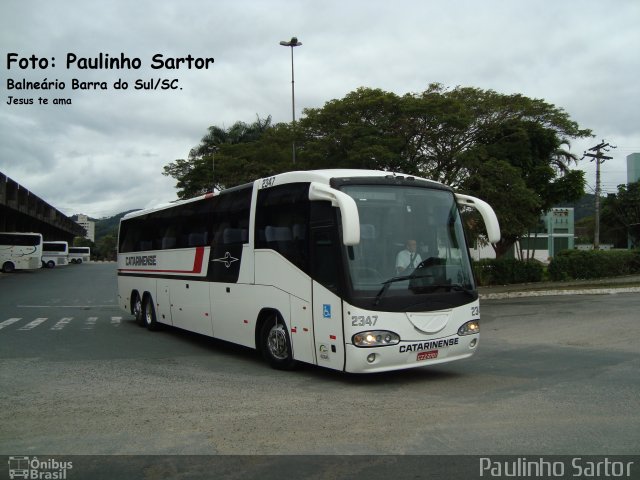 Auto Viação Catarinense 2347 na cidade de Blumenau, Santa Catarina, Brasil, por Paulinho Sartor. Número da foto: #5497764.