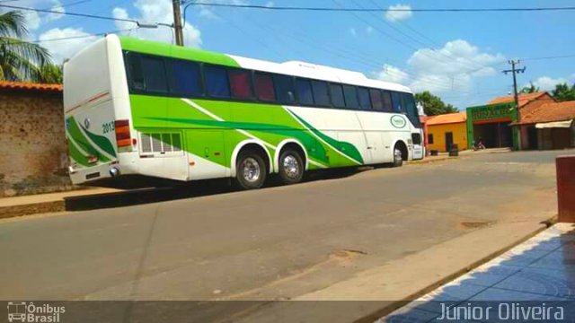 Ônibus Particulares 2013 na cidade de Codó, Maranhão, Brasil, por JP Feitosa. ID da foto: 5501037.