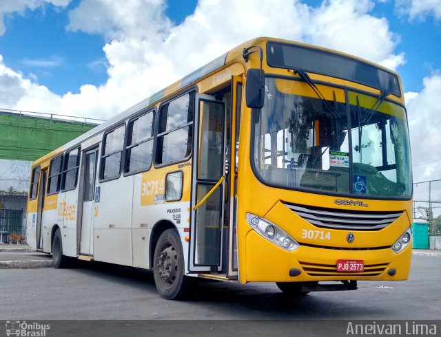 Plataforma Transportes 30714 na cidade de Salvador, Bahia, Brasil, por Aneivan Lima. ID da foto: 5502742.