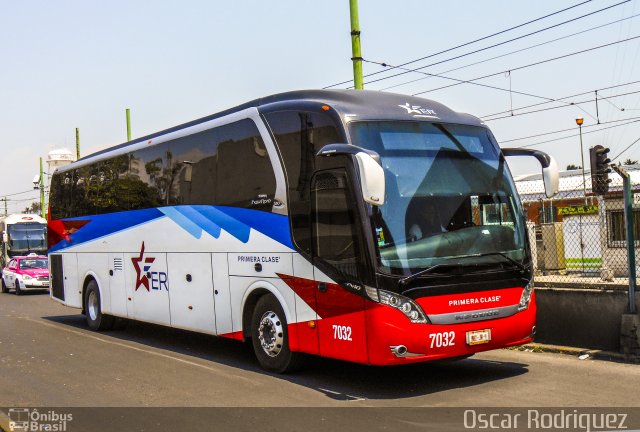 Estrella Roja México-Puebla 7032 na cidade de , por Oscar Rodriguez . Número da foto: #5502207.