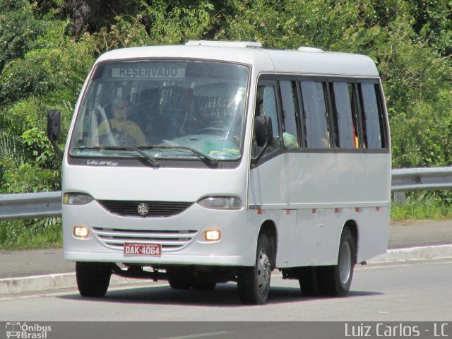 Ônibus Particulares 4064 na cidade de São Lourenço da Mata, Pernambuco, Brasil, por Luiz Carlos de Santana. Número da foto: #5505628.