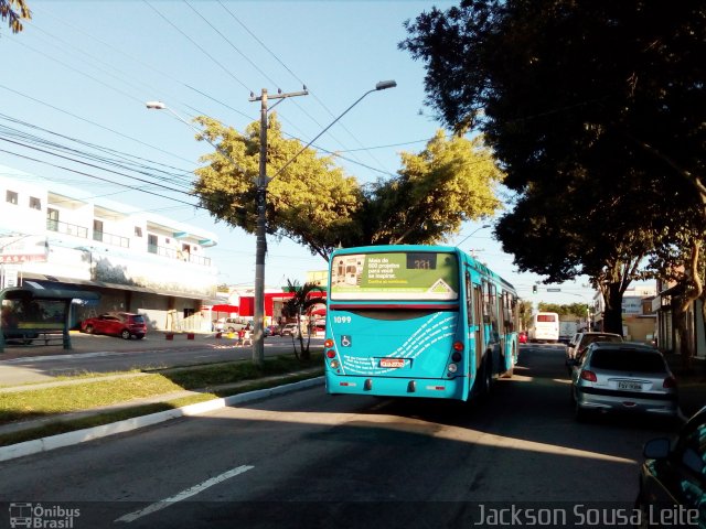 Viação Saens Peña São José dos Campos 1099 na cidade de São José dos Campos, São Paulo, Brasil, por Jackson Sousa Leite. ID da foto: 5505482.