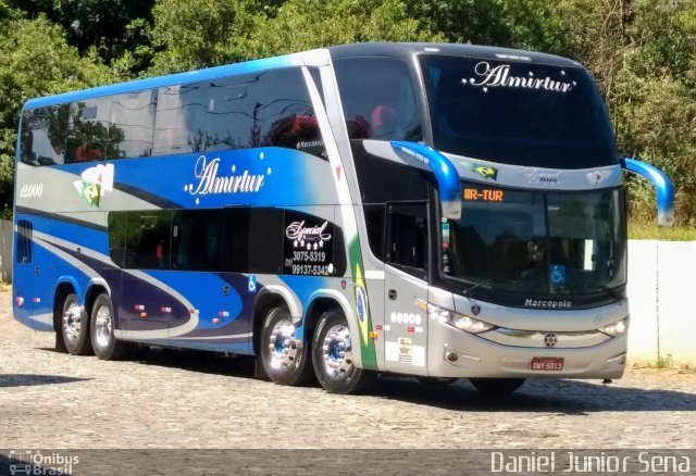 Almirtur 12000 na cidade de Ouro Preto, Minas Gerais, Brasil, por Daniel Junior Sena. Número da foto: #5505854.