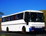 Ônibus Particulares 2215 na cidade de Aparecida, São Paulo, Brasil, por Adailton Cruz. Número da foto: #:id.