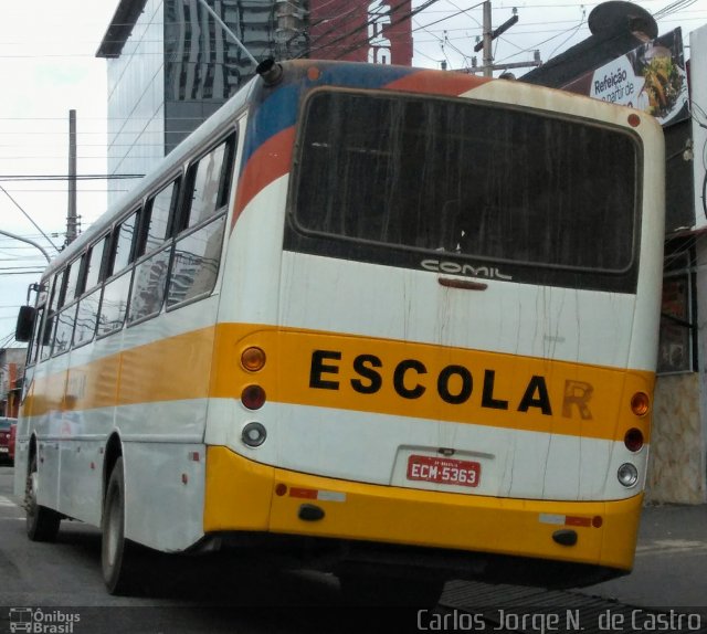 Escolares ECM5363 na cidade de Belém, Pará, Brasil, por Carlos Jorge N.  de Castro. Número da foto: #5507497.