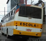 Escolares ECM5363 na cidade de Belém, Pará, Brasil, por Carlos Jorge N.  de Castro. ID da foto: :id.