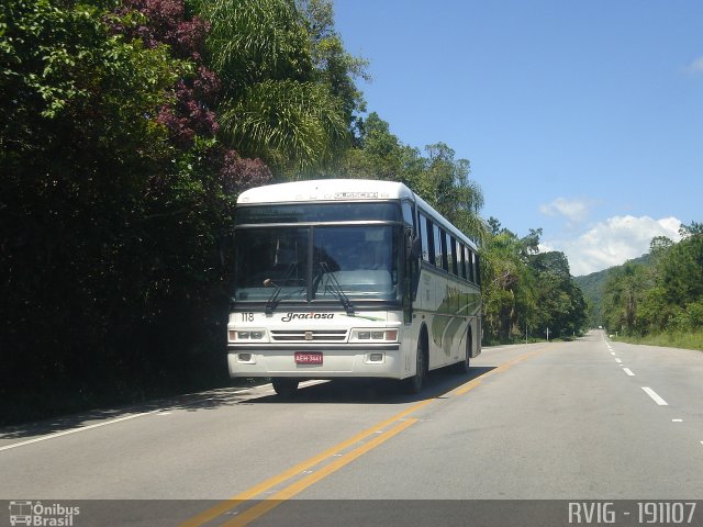 Viação Graciosa 118 na cidade de Garuva, Santa Catarina, Brasil, por Rodrigo Augusto  Vignaga. Número da foto: #5465908.