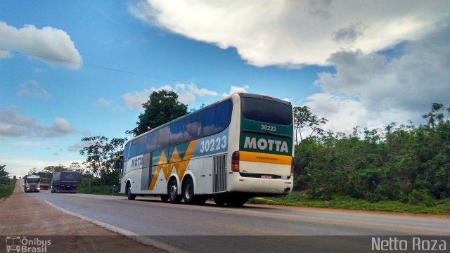Viação Motta 30223 na cidade de Jaciara, Mato Grosso, Brasil, por Nestor dos Santos Roza. Número da foto: #5511542.