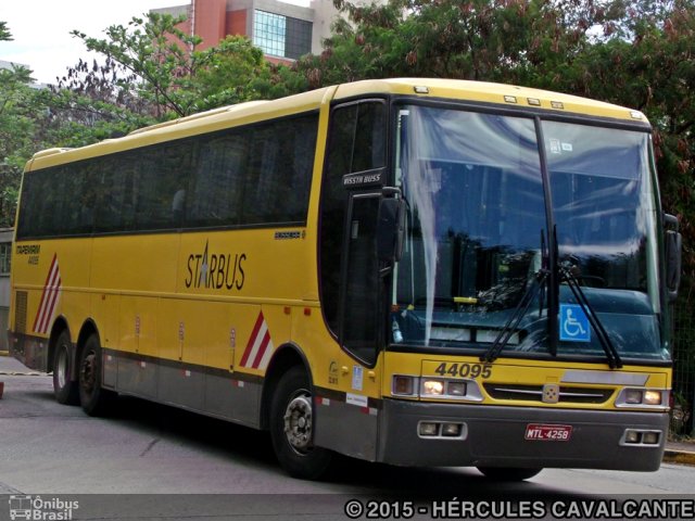 Viação Itapemirim 44095 na cidade de São Paulo, São Paulo, Brasil, por Hércules Cavalcante. Número da foto: #5511286.