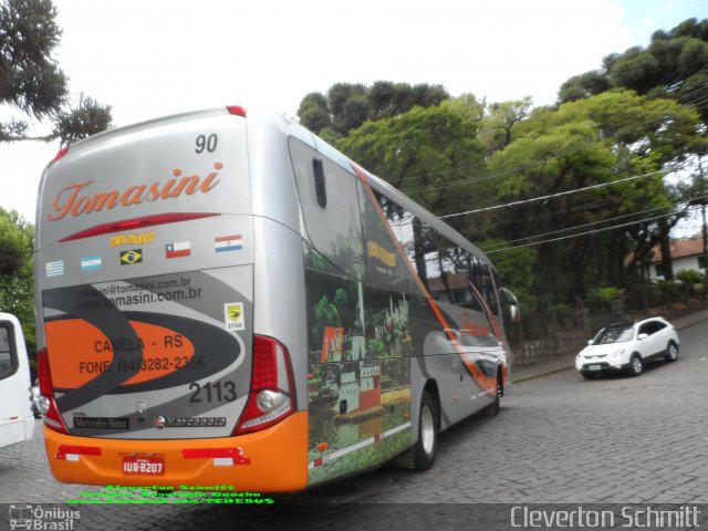 Tomasini Transportes 2113 na cidade de Canela, Rio Grande do Sul, Brasil, por Cleverton Schmitt. ID da foto: 5512656.