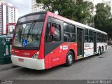 Express Transportes Urbanos Ltda 4 8820 na cidade de São Paulo, São Paulo, Brasil, por Juarez Miguel Duarte Junior. Número da foto: #:id.