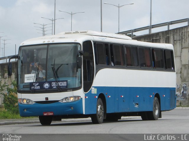 Ônibus Particulares 2207 na cidade de São Lourenço da Mata, Pernambuco, Brasil, por Luiz Carlos de Santana. Número da foto: #5514054.
