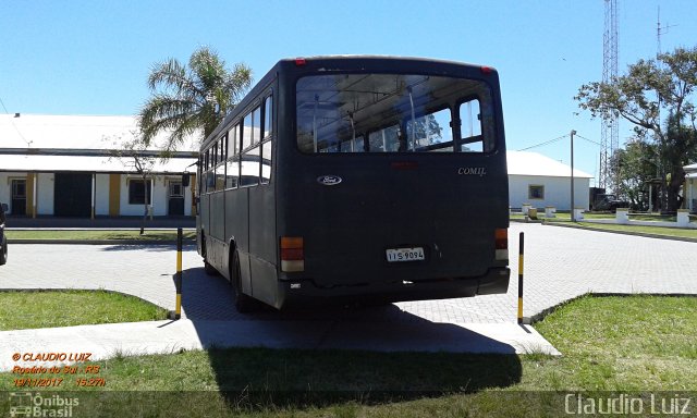 Exército Brasileiro 9094 na cidade de Rosário do Sul, Rio Grande do Sul, Brasil, por Claudio Luiz. Número da foto: #5514331.