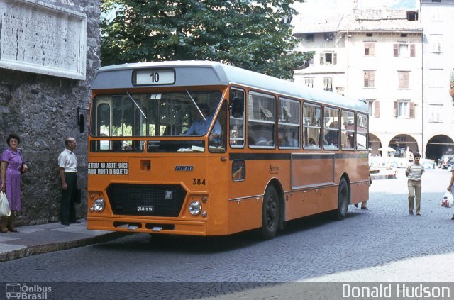 Atesina 384 na cidade de Trento, Trentino, Trentino-South Tyrol, Itália, por Donald Hudson. ID da foto: 5513283.