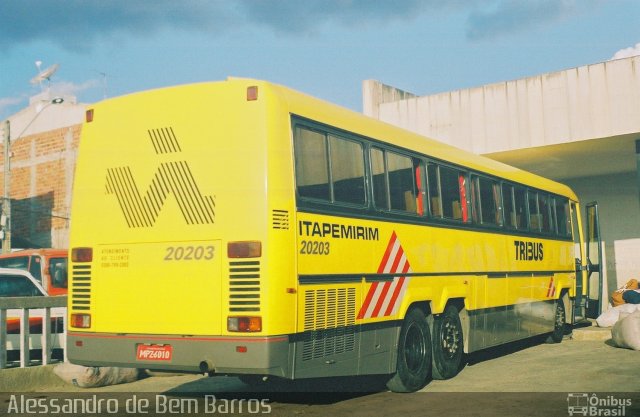 Viação Itapemirim 20203 na cidade de Santa Cruz do Capibaribe, Pernambuco, Brasil, por Alessandro de Bem Barros. Número da foto: #5513290.